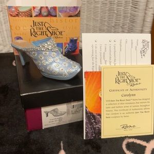 Just the Right Shoe by Raine figurine